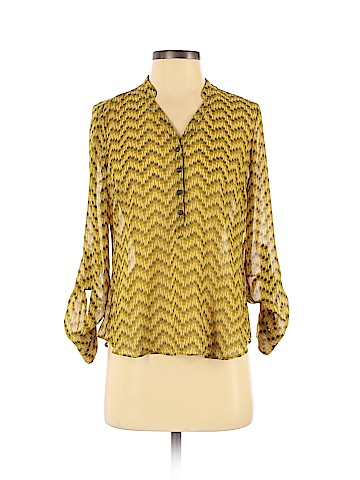 a.n.a. A New Approach 3/4 Sleeve Blouse (view 1)