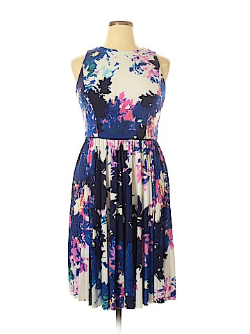 Maggy London Casual Dress (view 1)