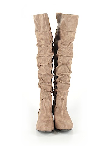 Unbranded Boots (view 2)