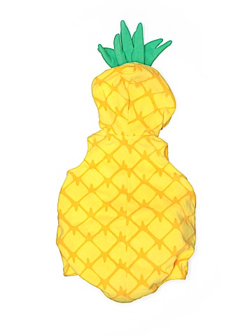 Carter's Costume (view 2)