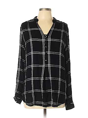 Lord & Taylor Long Sleeve Button-Down Shirt (view 1)