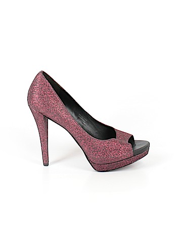 Vera Wang Heels (view 1)