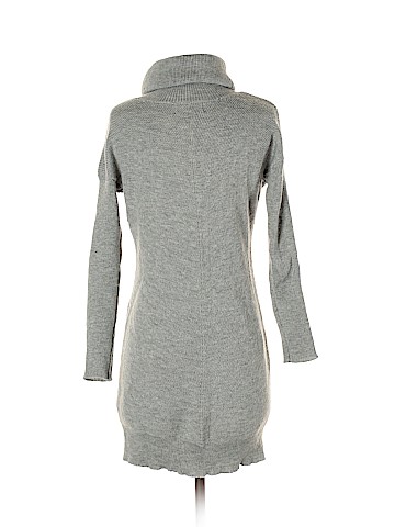 Lulu's Pullover Sweater (view 2)