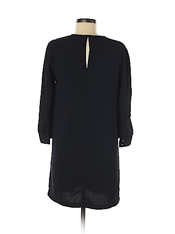 Old Navy Casual Dress (view 2)