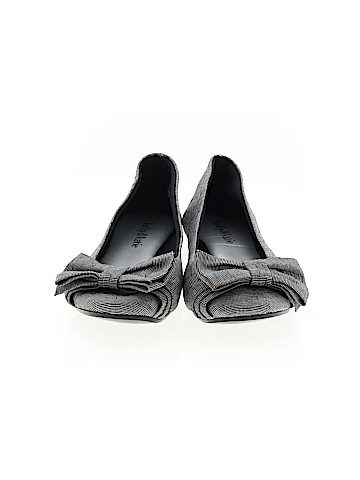 Kelly & Katie Flats (view 2)