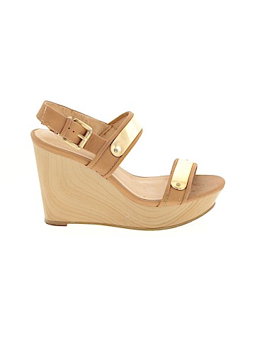 REPORT Signature Wedges (view 1)