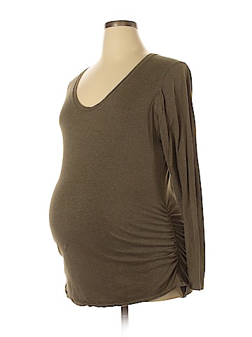 Old Navy - Maternity Long Sleeve T-Shirt (view 1)