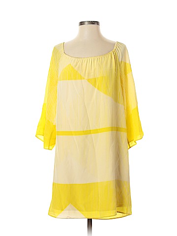 Alice + Olivia Casual Dress (view 1)