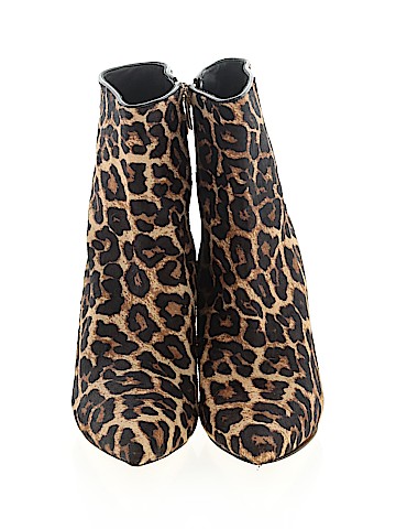 MICHAEL Michael Kors Ankle Boots (view 2)