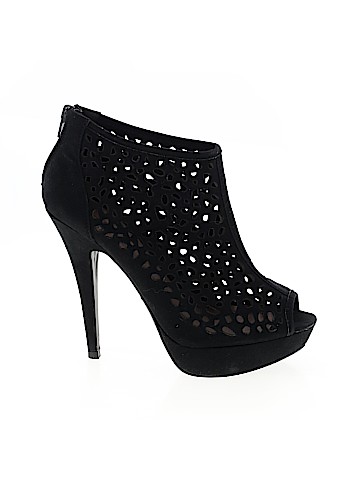 Delicious Heels (view 1)