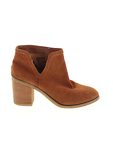 Unbranded Ankle Boots (view 1)