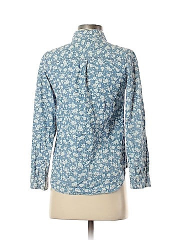 Old Navy Long Sleeve Button-Down Shirt (view 2)