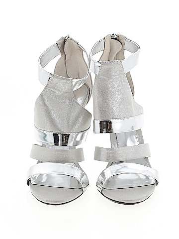 Audrey Brooke Heels (view 2)