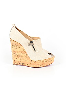 Christian Louboutin Size 38.5 eur