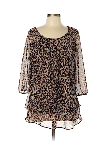 Roz & Ali 3/4 Sleeve Blouse (view 1)