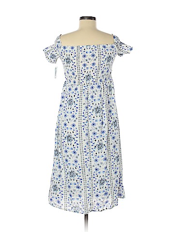 Old Navy Casual Dress (view 2)