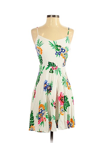 Old Navy Casual Dress (view 1)