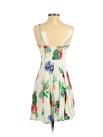 Old Navy Casual Dress (view 2)