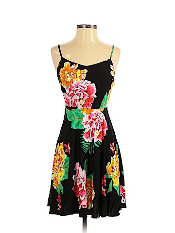 Old Navy Casual Dress (view 1)