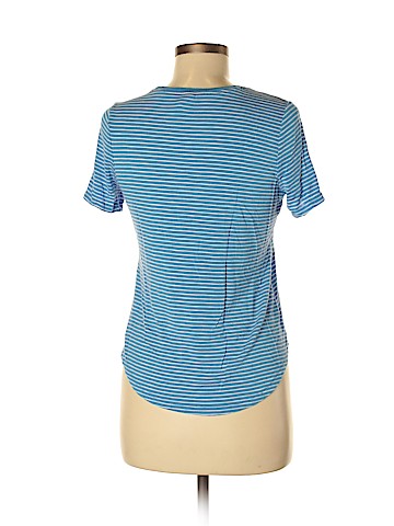 Old Navy Short Sleeve T-Shirt (view 2)