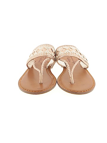 American Eagle Outfitters Flip Flops (view 2)
