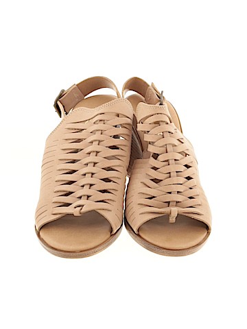 A. Giannetti Wedges (view 2)