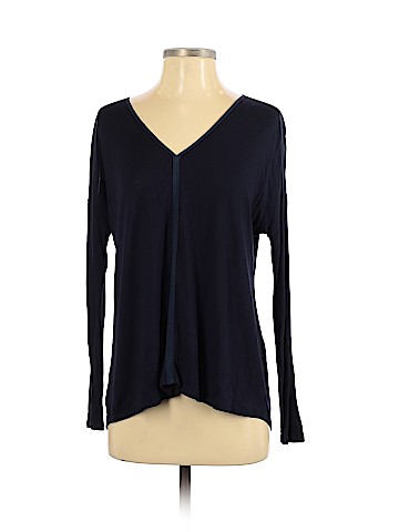 Vince. Long Sleeve Top (view 1)