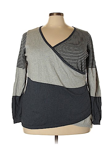 Absolutely Creative Worldwide Pullover Sweater (view 1)