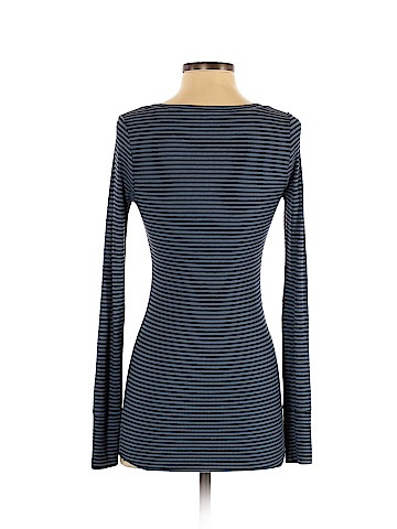 American Eagle Outfitters Long Sleeve Top (view 2)