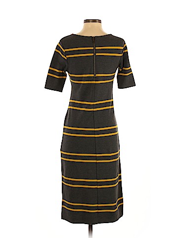 Old Navy Casual Dress (view 2)