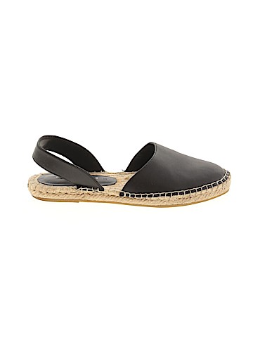 Zara Basic Flats (view 1)
