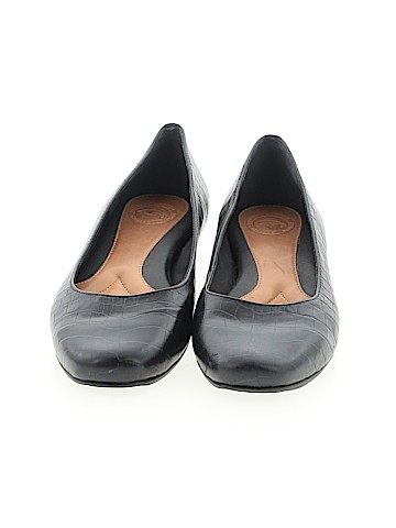 Assorted Brands Flats (view 2)