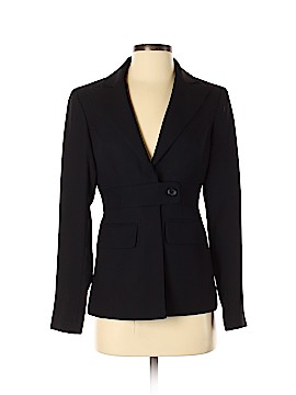 Moda International Size 4