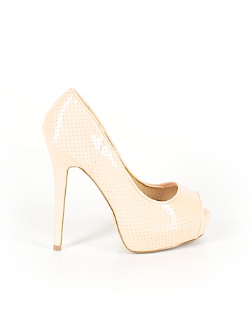 Elizabeth Brady Heels (view 1)