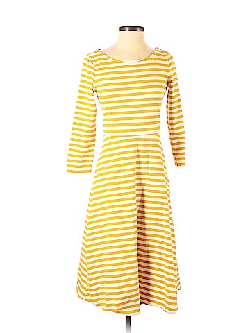 Old Navy Casual Dress (view 1)