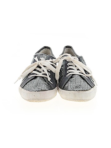 Vanity Sneakers (view 2)