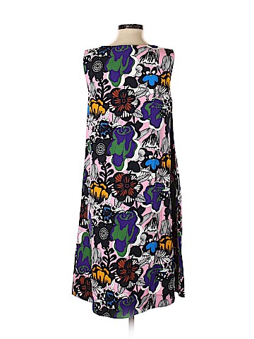 Uniqlo Casual Dress (view 2)