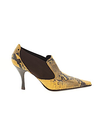 Donald J Pliner Heels (view 1)