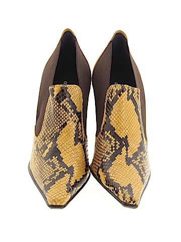 Donald J Pliner Heels (view 2)