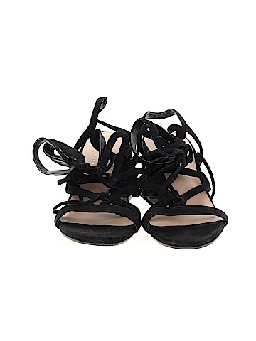 424 Fifth Lord & Taylor Heels (view 2)