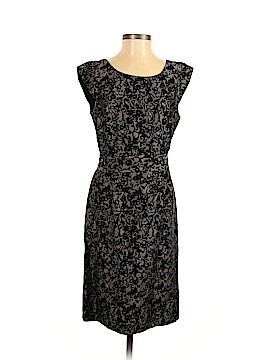 Banana Republic Factory Store Size 4