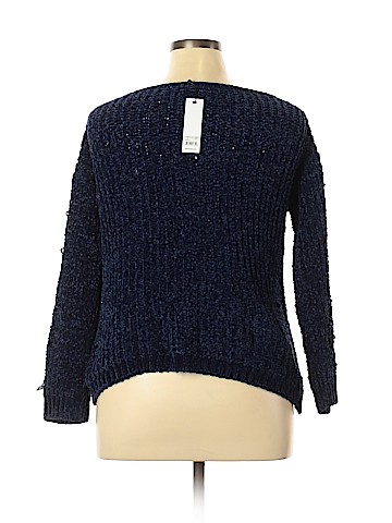 BB Dakota Pullover Sweater (view 2)