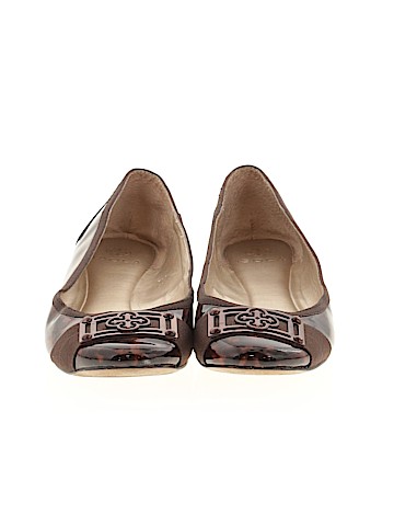 Isola Flats (view 2)