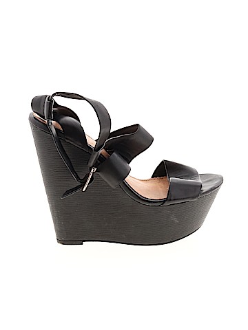 Aldo Wedges (view 1)