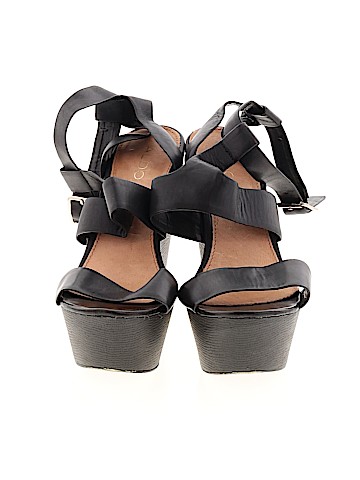 Aldo Wedges (view 2)
