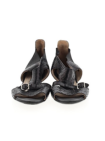 Attilio Giusti Leombruni Sandals (view 2)