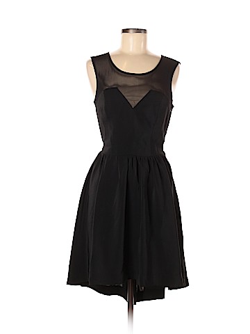 H&M Casual Dress (view 1)