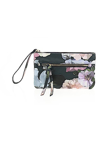 Unbranded Wristlet (view 1)