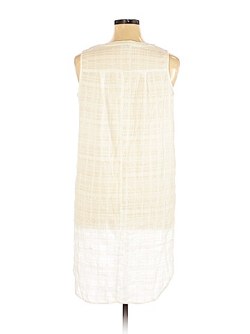 Ava & Viv Sleeveless Blouse (view 2)