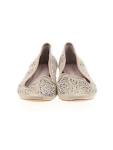 Audrey Brooke Flats (view 2)